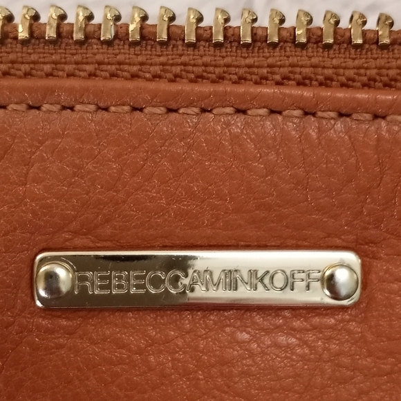 Rebecca Minkoff Leather Classic Casual Gold Hardwear Convertible Chain Crossbody - Picture 10 of 12